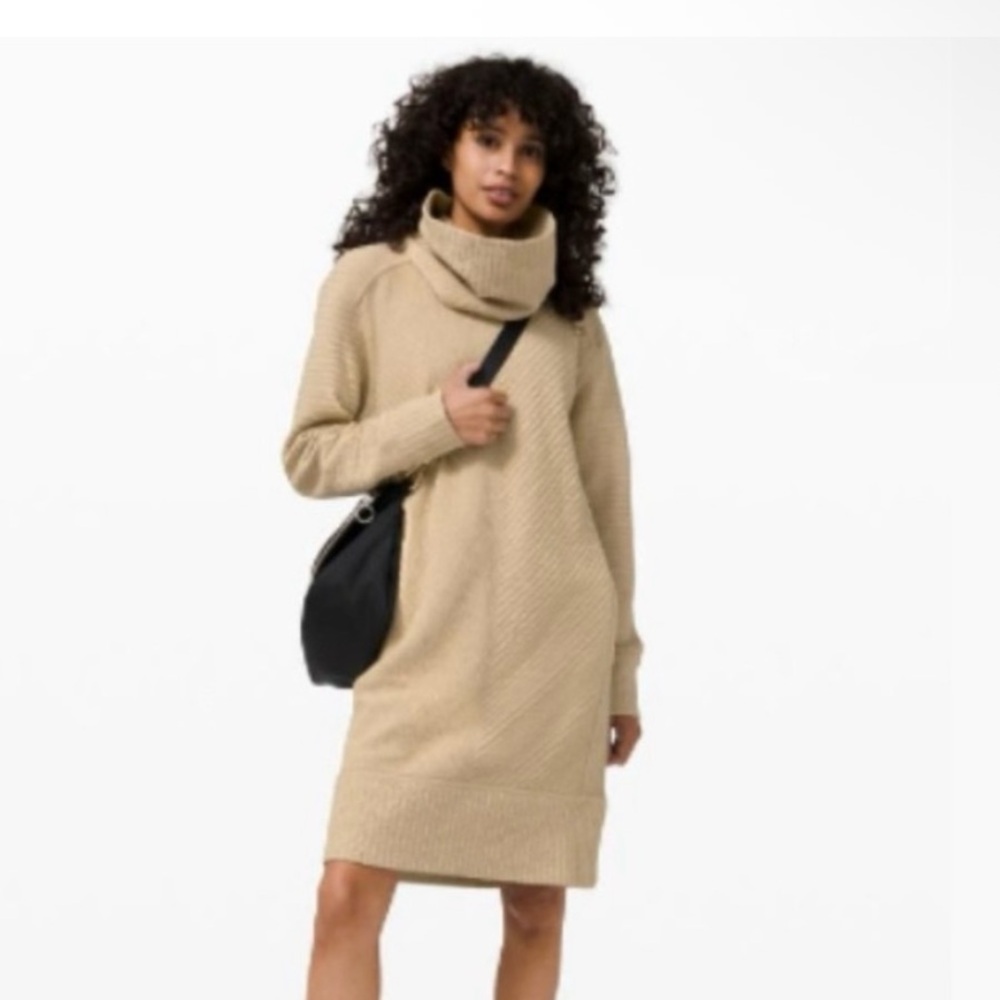 Lululemon On Repeat Dress | Size: Small